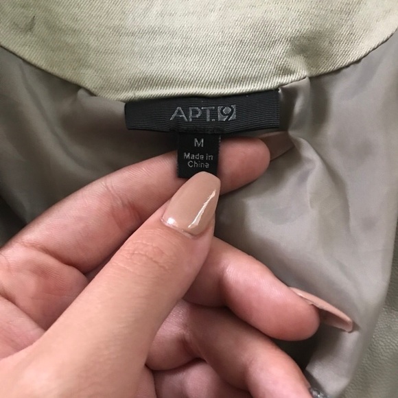 jacket - Picture 1 of 2